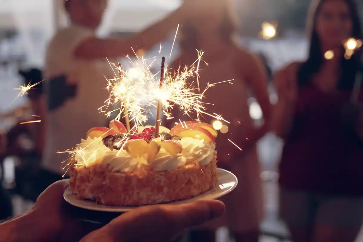 How to Throw a Memorable Surprise Birthday Party: A Perfect Guide